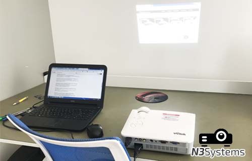 Assistência de Assistência de manutenção Projetores Projetores Assistência de manutenção Projetores
